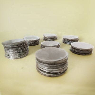 Temperatura del horno Contenido de CaO % 0,4-0,6 0,5 mm Hoja de mica verde rubí con forma personalizada