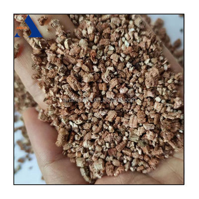 Asbesto libre Color dorado 3-6 mm Vermiculita expandida para agricultura y horticultura