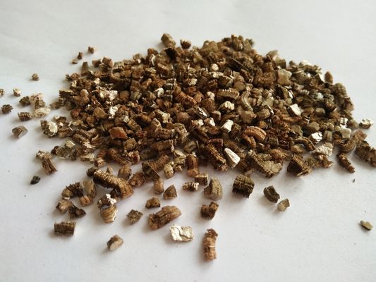 Vermiculita de oro o plata extendida para jardinería y jardinería